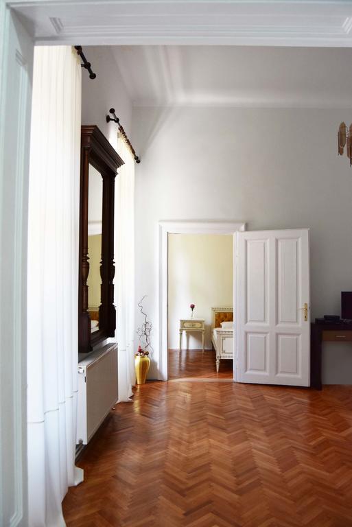 Contessa Apartment Cluj Napoca Extérieur photo