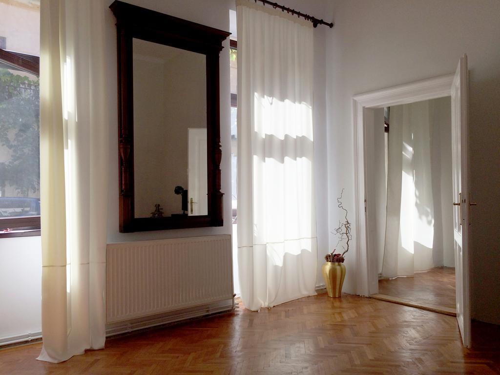 Contessa Apartment Cluj Napoca Extérieur photo