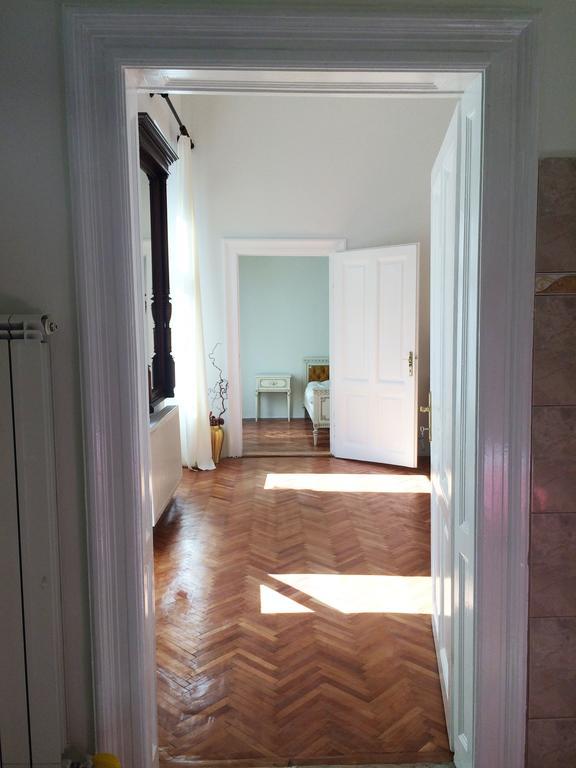 Contessa Apartment Cluj Napoca Extérieur photo